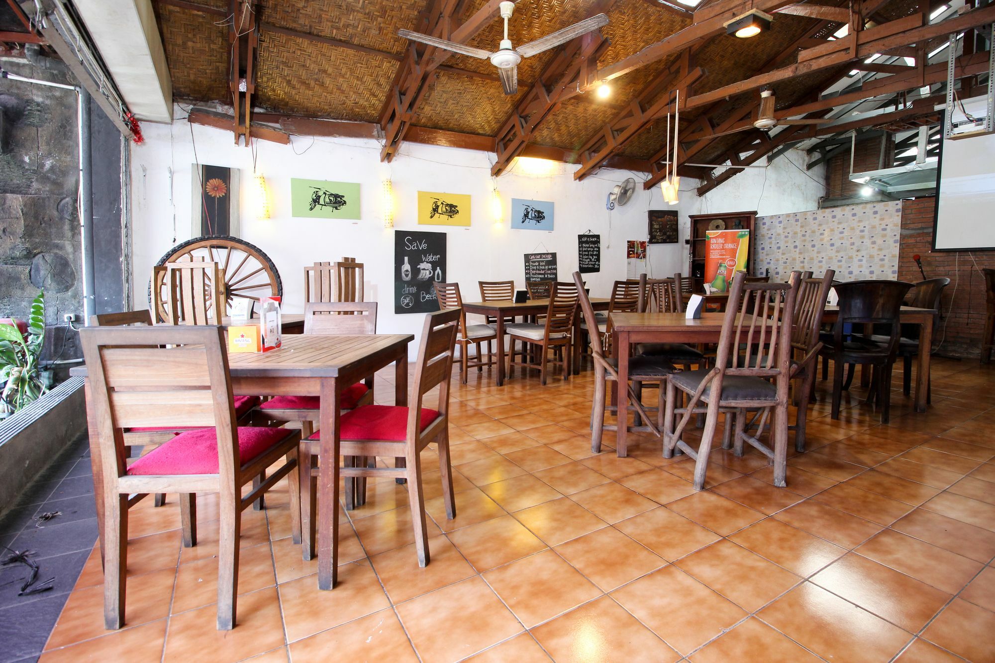 Reddoorz Plus @ Prawirotaman 3 Yogyakarta Exterior foto
